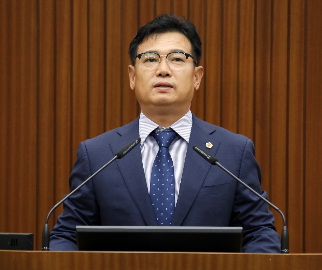 김원식 의원이 지난 10일 본회의 5분발언에서 시청사 분산에 따른 시민 행정 불편에 대해 지적했다. (사진=세종시의회)