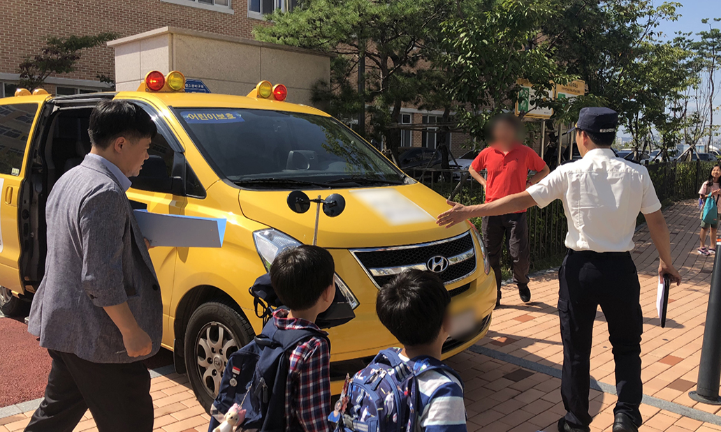 올해 9월 실시한 어린이 통학차량 점검 모습. (사진=세종교육청)