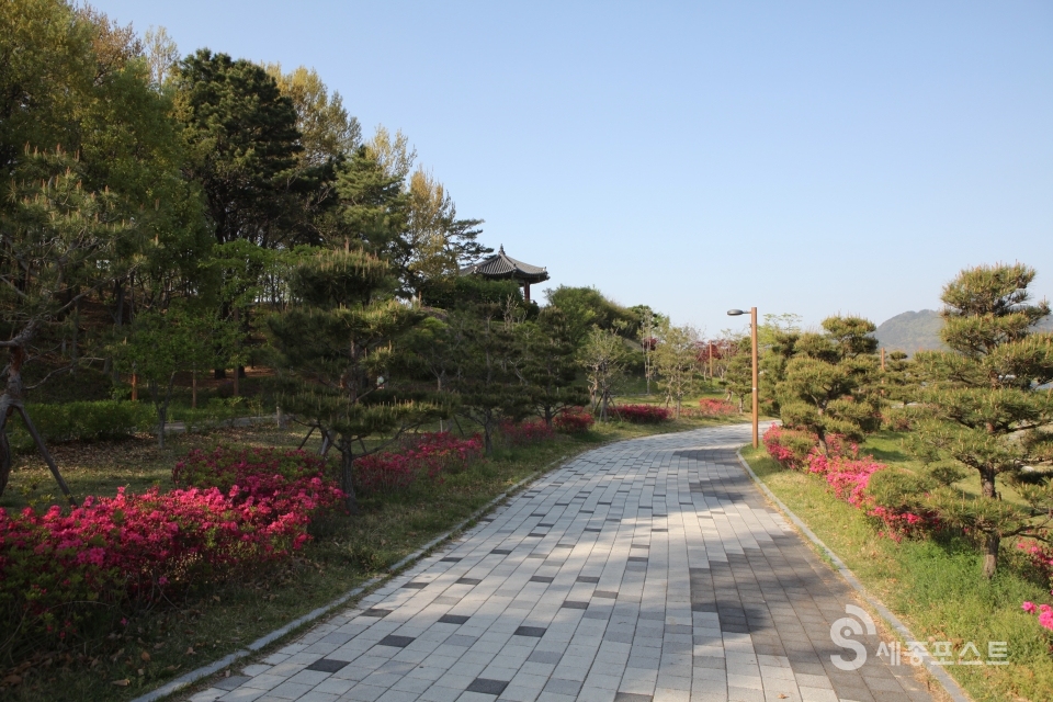 세종호수공원에 마련된 전통공원, 한국의 전통 수경관을 느낄 수 있다. (사진=최성원 기자)